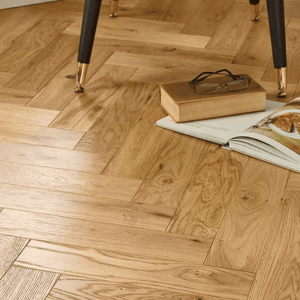 Parquet Herringbone Engineered Oak Flooring UV Lacquered - 18mm x 4mm x 90mm