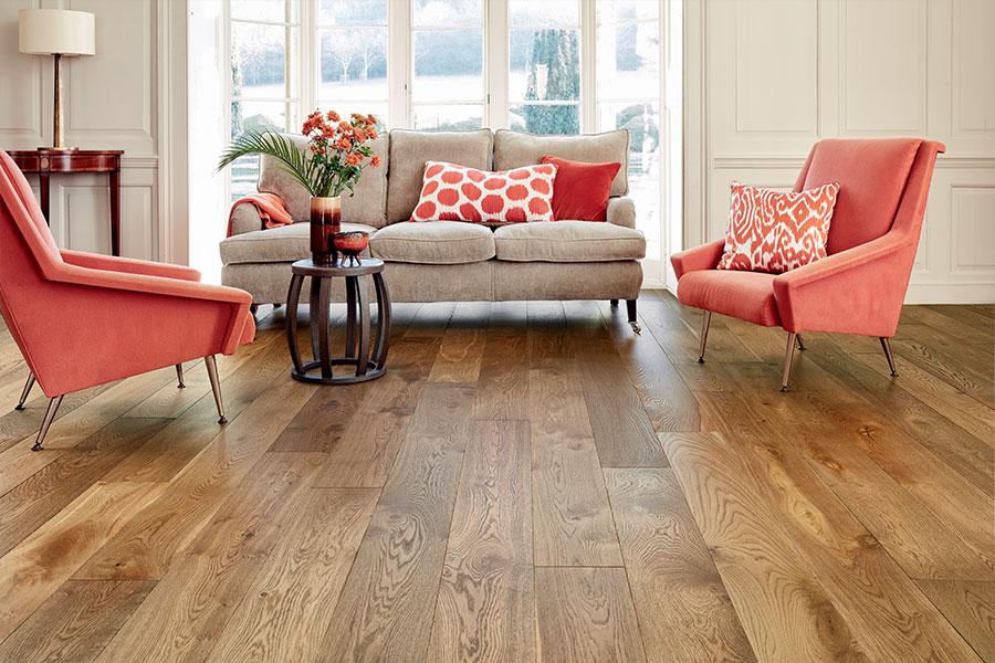 Galleria Professional Engineered European Tawny Brown Lacquered Rustic Oak Flooring - 20mm x 6mm x 190mm