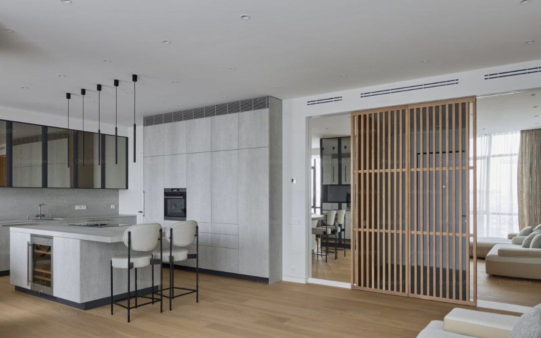 Wood Flooring in Kitchens: 5 Essential Rules to Avoid Water Damage