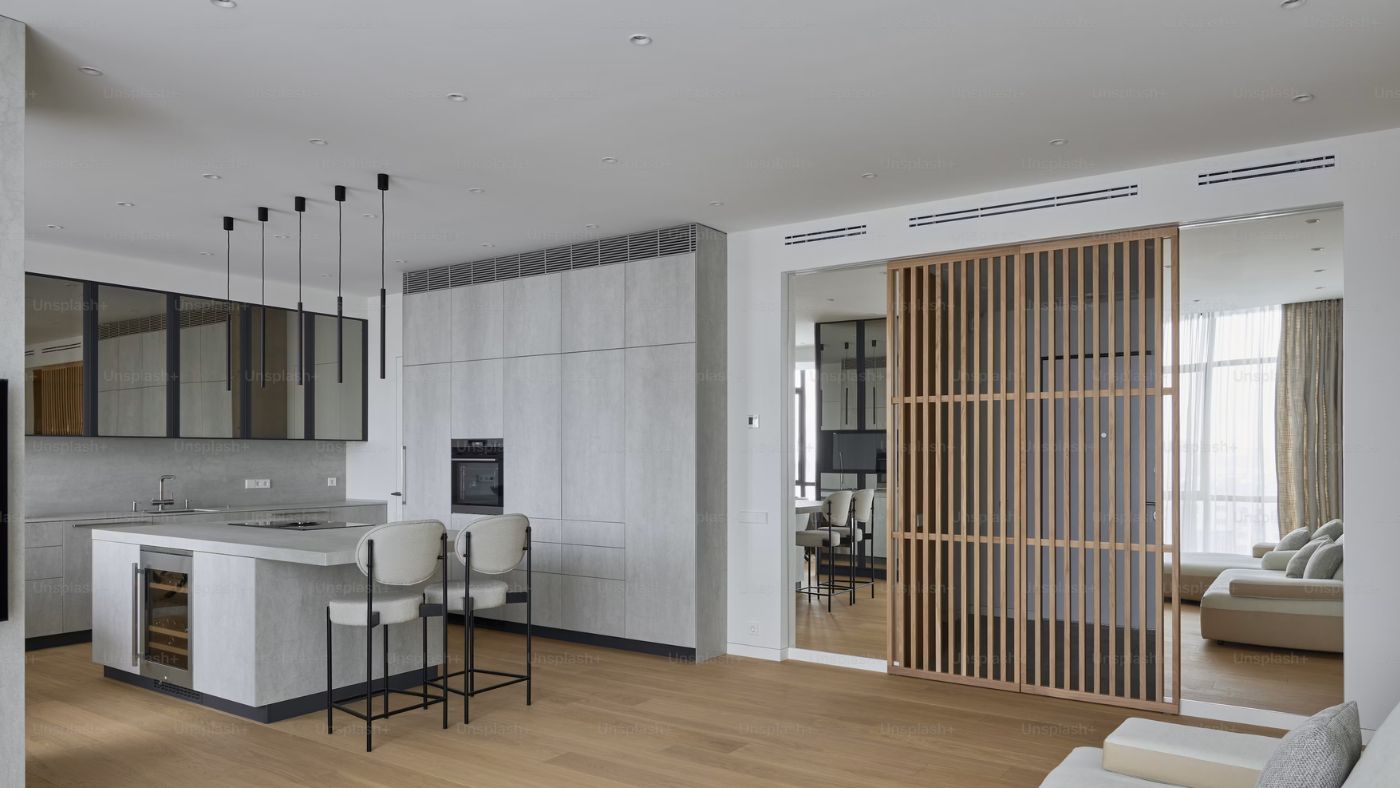 Wood Flooring in Kitchens: 5 Essential Rules to Avoid Water Damage