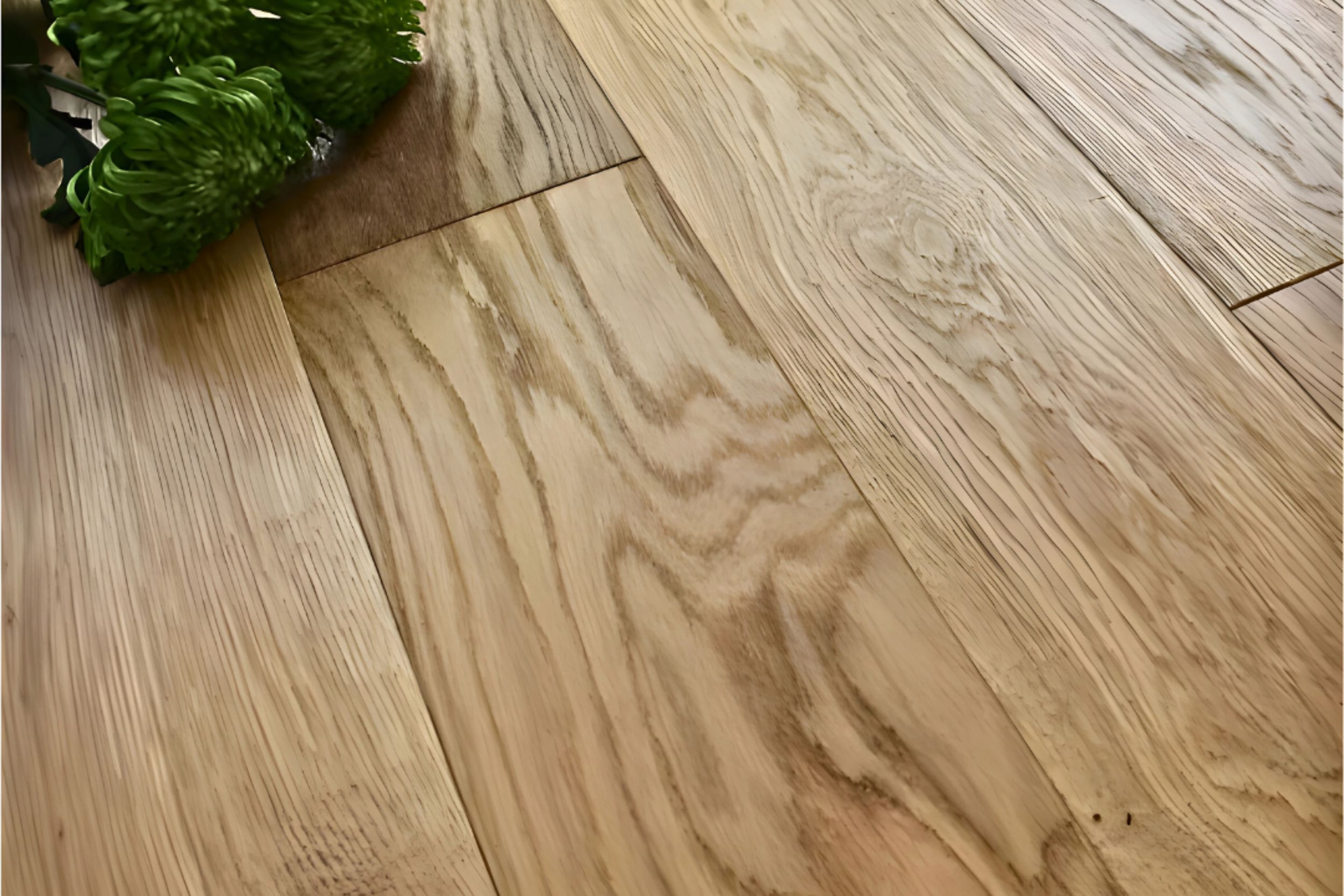 Engineered Oak Brushed UV Oiled Wood Flooring - 15mm x 4mm x 190mm - Image 2