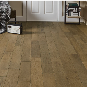 Engineered Oak Caramel Brown Lacquered Wood Flooring - 15mm x 4mm x 190mm