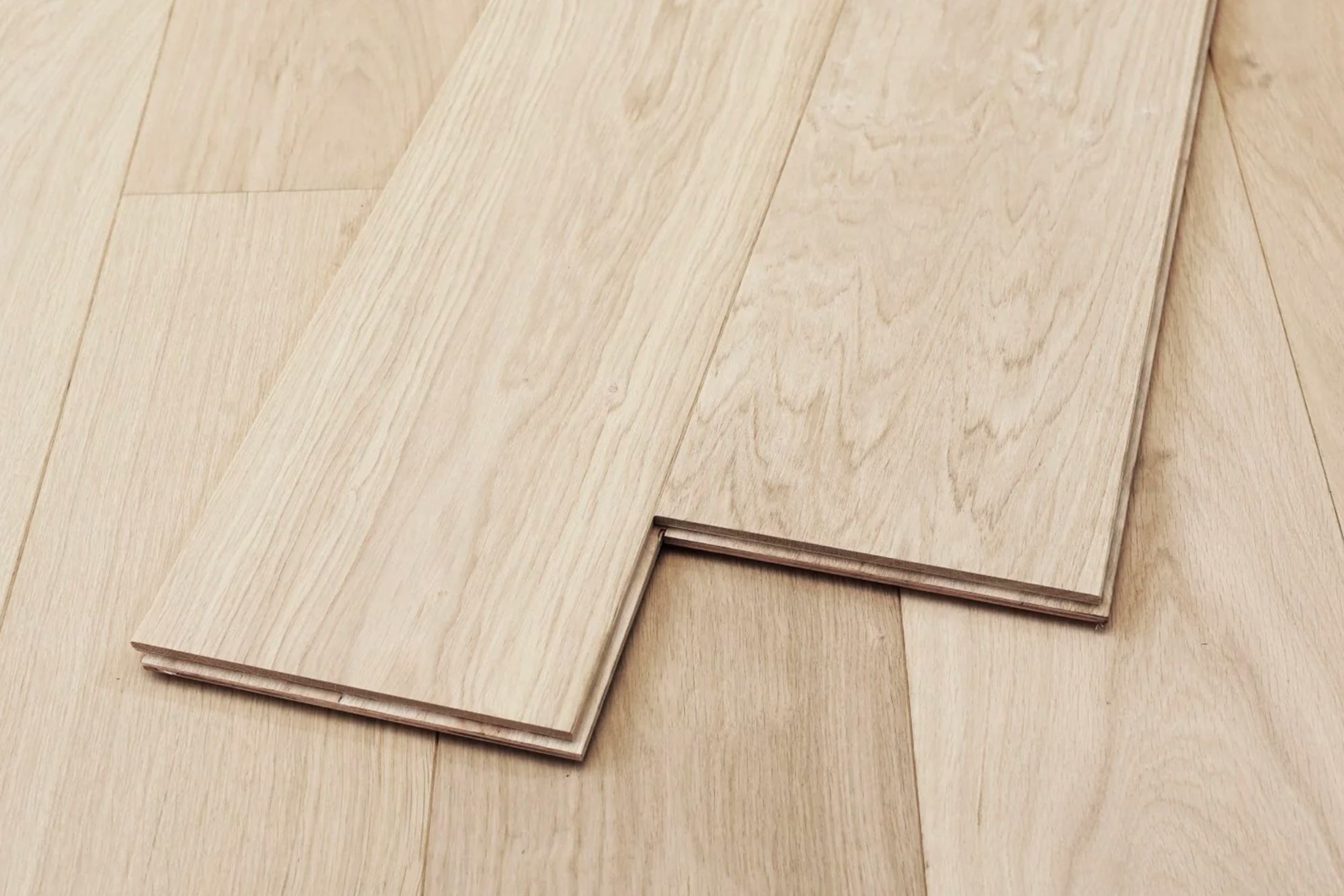 Engineered Oak Unfinished Wood Flooring - 12mm x 2mm x 150mm - Image 4
