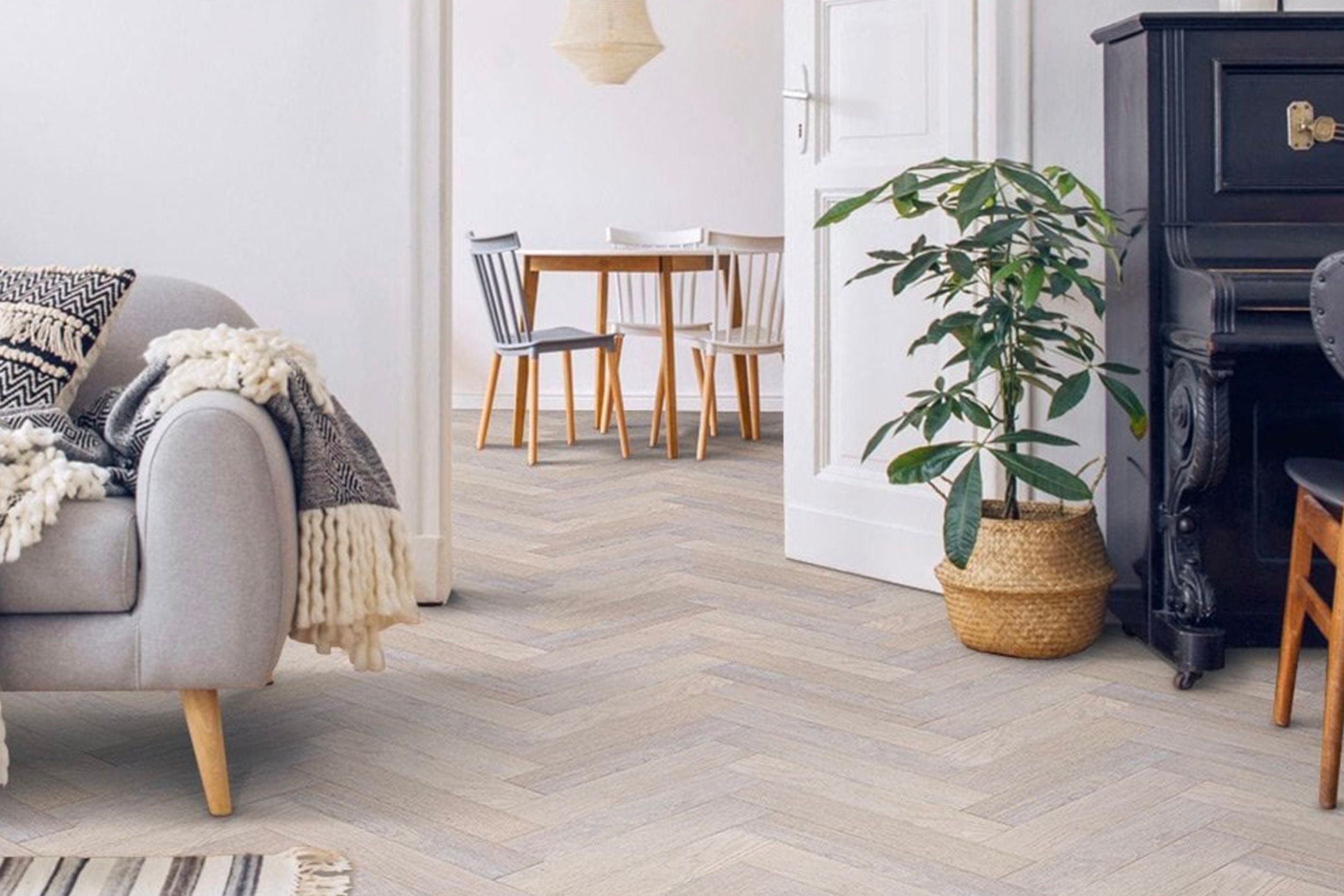 Parquet Herringbone Engineered Oak Flooring Whitewashed UV Oiled - 15mm x 3mm x 120mm