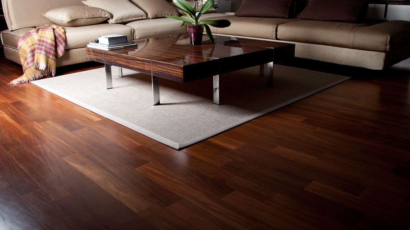 Real Oak vs. Walnut: Which Hardwood Species Fits Your Home’s Aesthetic?